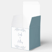 Blue Floral Boho Top Border Wedding Geschenkschachtel (Geöffnet)