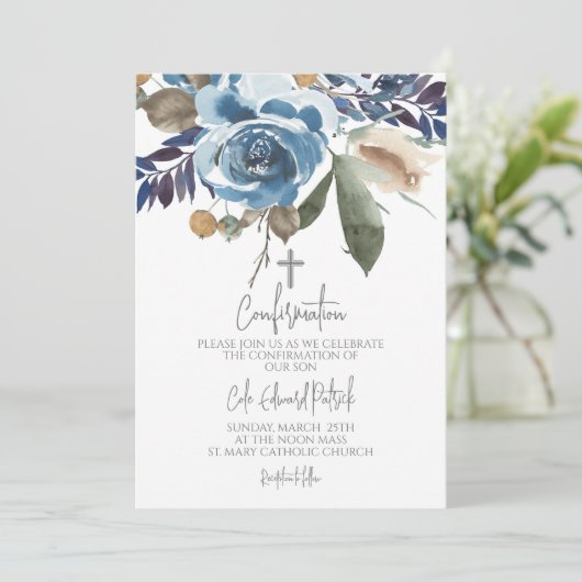 Blue Floral Confirmation Einladung (Stehend Vorderseite)