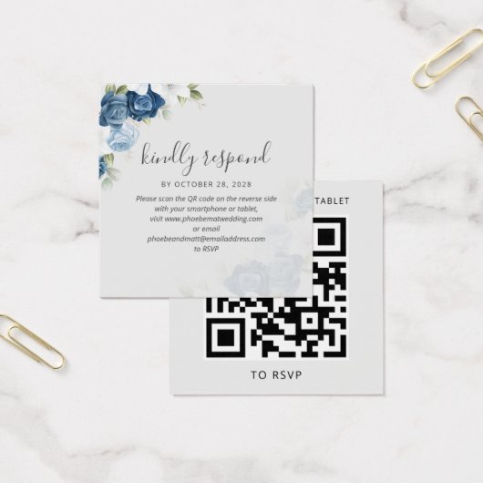 Blue Floral Greenery QR Code Wedding RSVP Card (Büro)
