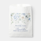 Blue Floral Hydrangea Botanical Birthday Dessert Geschenktütchen (Vorderseite)