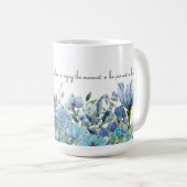 Blue Floral 'Mindful Blooms' Tasse (VorderseiteRechts)