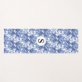 Blue Floral Monogram Yogamatte (Vorderseite (Horizontal))