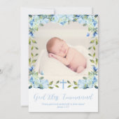 Blue Floral Multiphoto Taufe für Jungen Einladung (Rückseite)