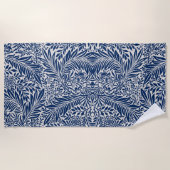 blue floral pattern with diverse leaves & blossoms strandtuch (Vorderseite)