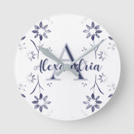 Blue Floral Personalized Monogram Name Runde Wanduhr