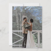 Blue Floral Photo Modern Wedding Einladung (Rückseite)