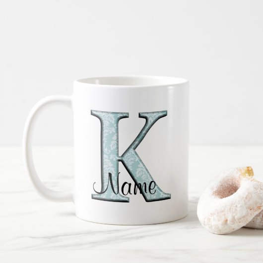 Blue Floral Print K Monogramm Initialen Coffee Tas Kaffeetasse (Mit Donut)