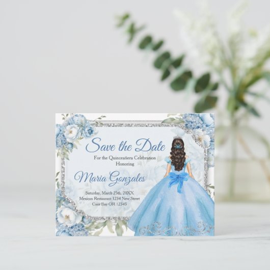 Blue Floral Silver Crown Quinceñera Save the Date Dankeskarte (Stehend Vorderseite)