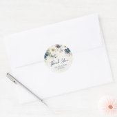 Blue Floral Thank You Winter Wedding Favor Tag Runder Aufkleber (Umschlag)