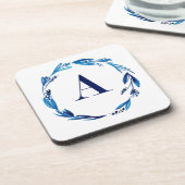 Blue Floral Wreath 'A' Getränkeuntersetzer (Linke Seite)