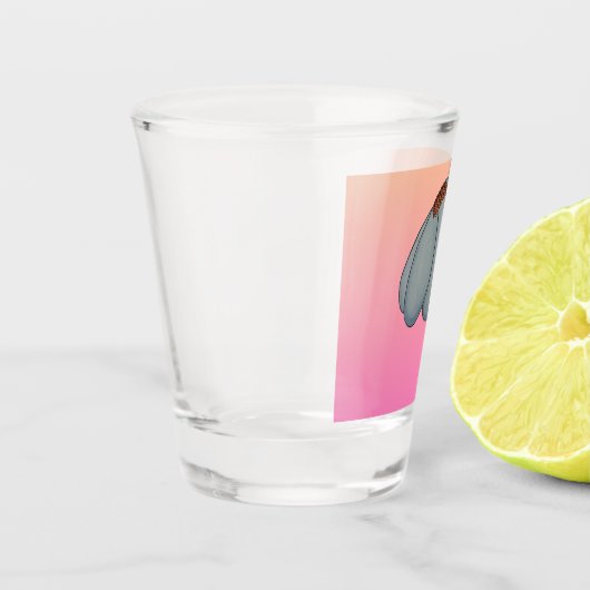 Blue flower with pink background schnapsglas (Links)