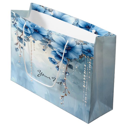 Blue Flowers and Pearls Gift Bag Große Geschenktüte (Vorderseite Schrägansicht)