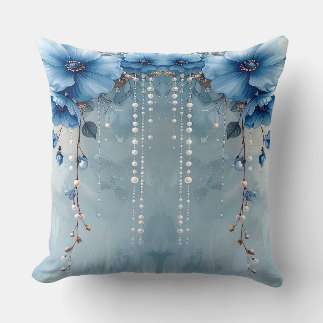 Blue Flowers and Pearls Throw Pillow Kissen (Vorderseite)