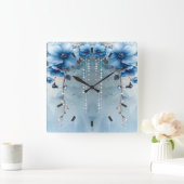 Blue Flowers and Pearls Wall Clock Quadratische Wanduhr (Zuhause)