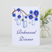 Blue Flowers Mason Jar Probe Abendessen Einladung (Stehend Vorderseite)