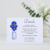 Blue Flowers Mason Jar Wedding Details Begleitkarte (Stehend Vorderseite)