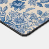 Blue Flowers Toile de Jouy Schreibtischunterlage (Ecke)