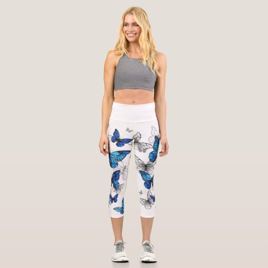 Blue Flying Butterflies Morpho Capri Leggings (Vorderseite)