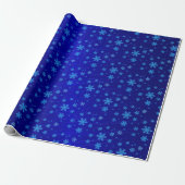 Blue Foil Snowflakes Weihnachtswrapping Paper Geschenkpapier (Ungerollt)