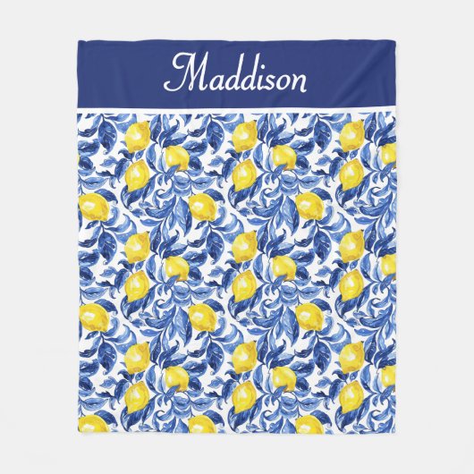Blue French Country Lemon Pattern Monogram Name Fleecedecke (Vorderseite)