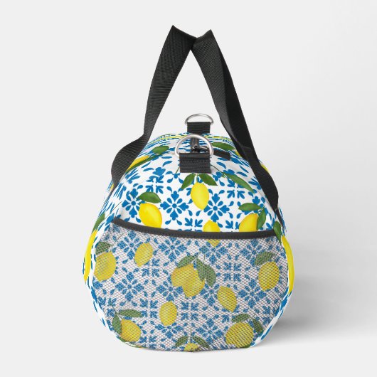 Blue French Country Tile Lemons Pattern Duffle Bag (Rechts)