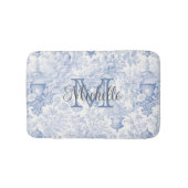 Blue French Toile de Jouy Monogram, Anfangsname Badematte (Vorderseite)