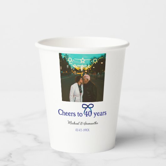 Blue g bow jubelt zu 40-jähriger Hochzeit Pappbecher (Vorderseite)