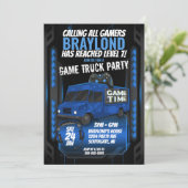 Blue Game Truck Geburtstagsparty Einladung (Stehend Vorderseite)
