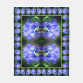 Blue Gentian Blume Abstrakt Art Fleecedecke (Vorderseite)