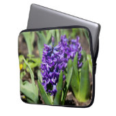 Blue Geocinth im Frühjahr Laptopschutzhülle (Vorderseite Links)