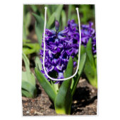 Blue Geocinth im Frühjahr Mittlere Geschenktüte (Rückseite)