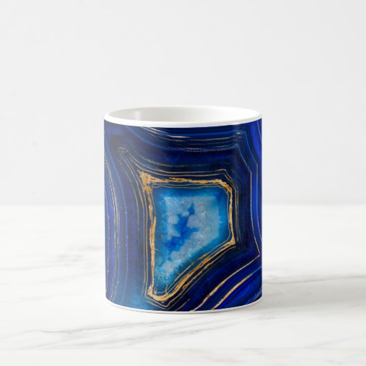 Blue Geode und Gold Digital Art Kaffeetasse (Mittel)