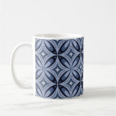 Blue Geometric Pattern Retro Style Kaffeetasse (Links)