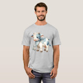 Blue Gingham Baby Cow Pastel Farm Aesthetic T-Shirt (Vorne ganz)