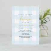 Blue Gingham Baptisse Gold Foil Einladung (Stehend vorne)