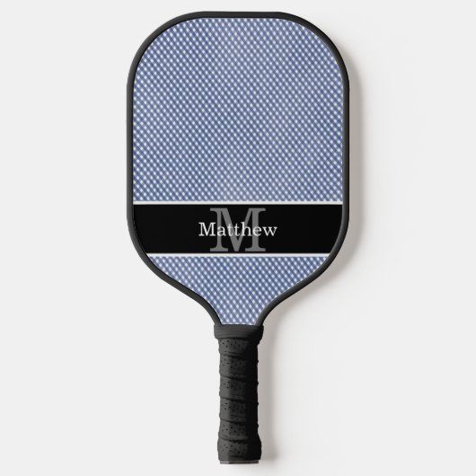 Blue Gingham Checkered Initial Monogram Pickleball Schläger (Vorderseite)