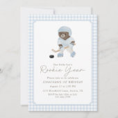 Blue Gingham Hockey Rookie Year Teddy Bear 1. Gebu Einladung (Vorderseite)