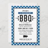 Blue Gingham Kariert Pig Roast GRILLEN Birthday Pa Einladung (Vorderseite)