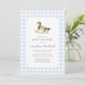 Blue Gingham Mallard Duck Baby Shower Einladung (Stehend Vorderseite)