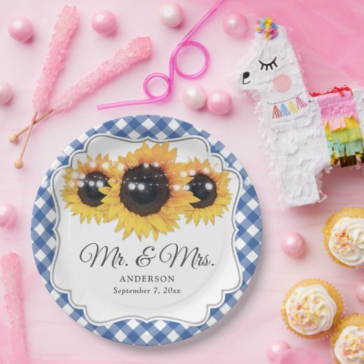 Blue Gingham Sunflower Mr. and Mrs. Wedding Pappteller (Party)