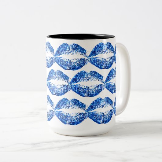 Blue Glitzer Lips #3 Zweifarbige Tasse (VorderseiteRechts)