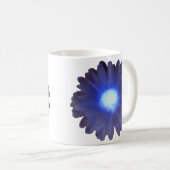 Blue Glow Marigold Tasse (VorderseiteRechts)