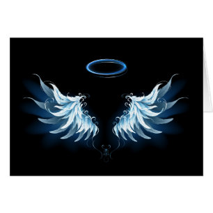 Blue Glows Angel Wings auf schwarzem Hintergrund