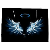Blue Glows Angel Wings auf schwarzem Hintergrund Große Geschenktüte (Rückseite)