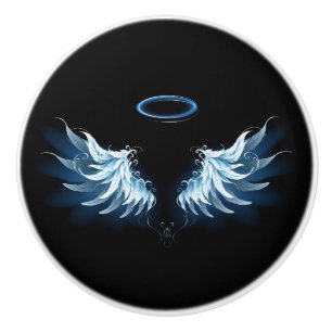 Blue Glows Angel Wings auf schwarzem Hintergrund Keramikknauf