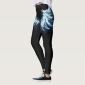 Blue Glows Angel Wings auf schwarzem Hintergrund Leggings (Links)