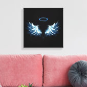 Blue Glows Angel Wings auf schwarzem Hintergrund Leinwanddruck (Insitu (Wohnzimmer))