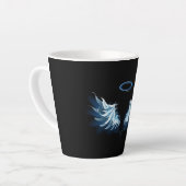 Blue Glows Angel Wings auf schwarzem Hintergrund Milchtasse (Linke Ecke)
