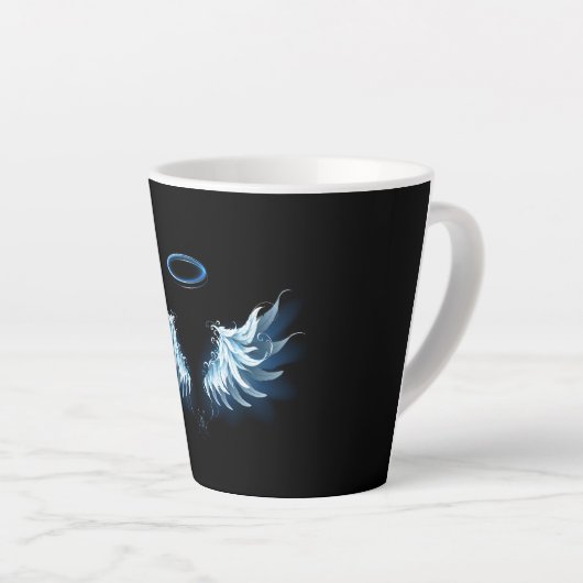 Blue Glows Angel Wings auf schwarzem Hintergrund Milchtasse (Rechte Ecke)