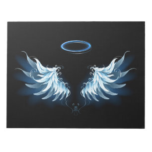 Blue Glows Angel Wings auf schwarzem Hintergrund Notizblock